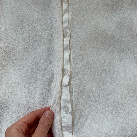 ASTR Rayon Top Button-Down Crew Ivory Blouse M - Picture 7 of 10